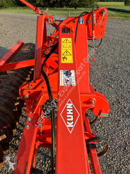 Outils du sol non animés Kuhn  CD400