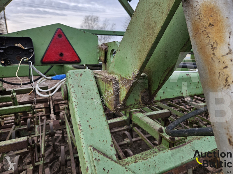 Pohyblivé zemní nástroje  KGL-7