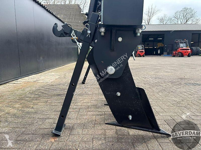 أدوات تربة غير متحركة Agroland TPC 300...