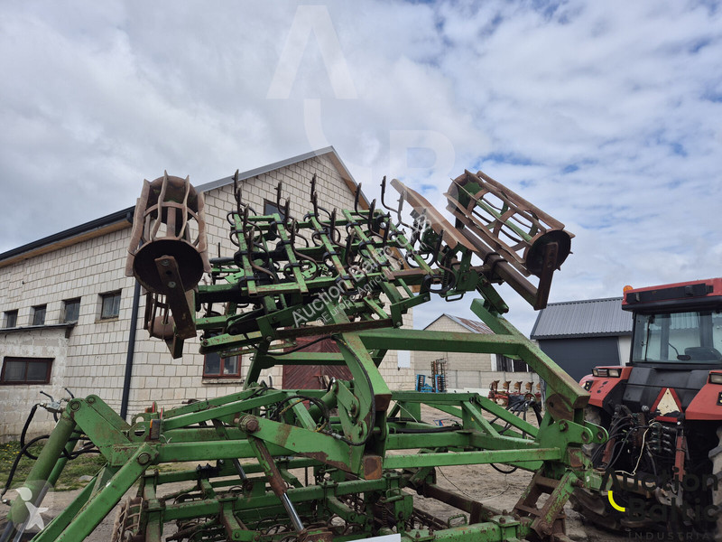 أدوات تربة غير متحركة  Field Cultivator