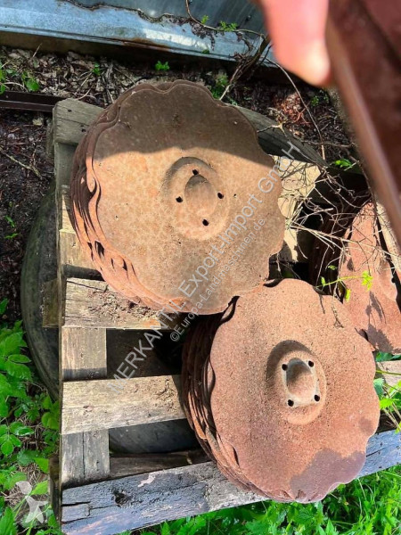 Stroje na obrábanie pôdy – nepoháňané Väderstad...