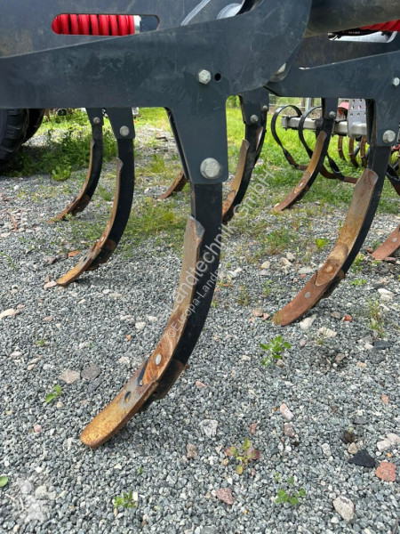 Ikke-bevægelige jordbearbejdningsredskaber...