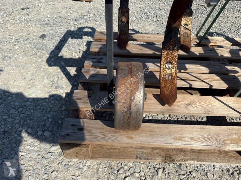 Niet aangedreven grondwerktuigen  Cultivator