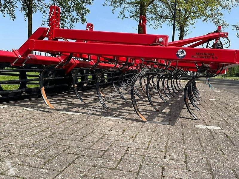 Attrezzi non azionati  V-6000G