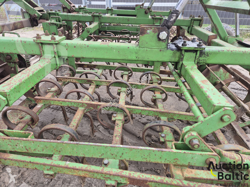 أدوات تربة غير متحركة  Field Cultivator