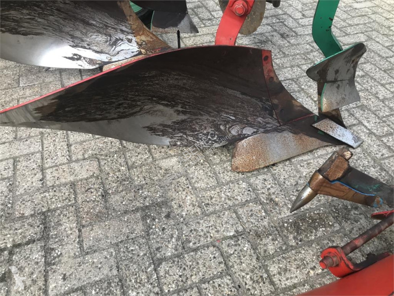 Kverneland LD85 4-schaar met vorenpakker...