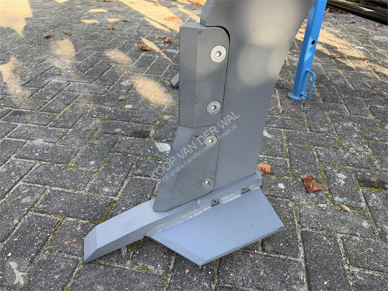 Niet aangedreven grondwerktuigen  GK2,7 Woelpoot