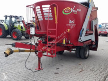 Distribución de forraje Mezcladora BVL V-MIX 10 LS