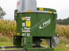 Distribución de forraje Fliegl Garant 802 SS Mischmeister nuevo
