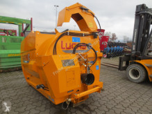 Distribution de fourrage Lucas RAPTOR GETRAGEN