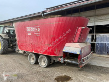Distribución de forraje Siloking Trailed line Duo 24 Tandem Mezcladora usado