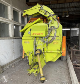 Distribución de forraje Storti SB 30 desensiladora empajadora usado