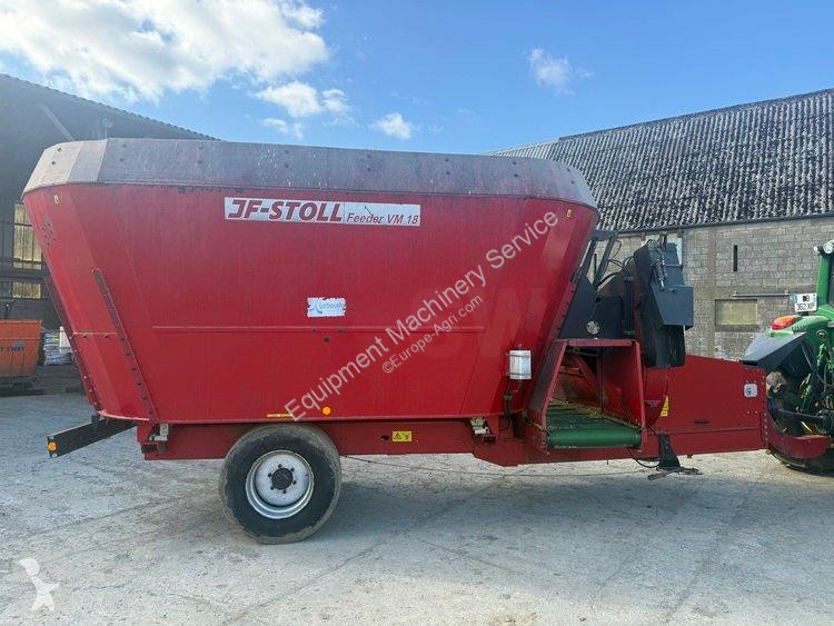 Distribution de fourrage JF  FEEDER VM 18