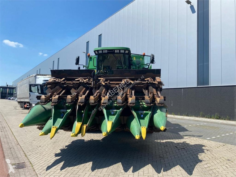 Foderdistribution John Deere 9880 STS combine