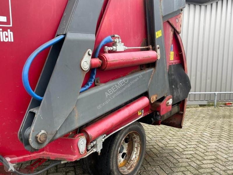 Distribution de fourrage BVL van Lengerich VMIX...