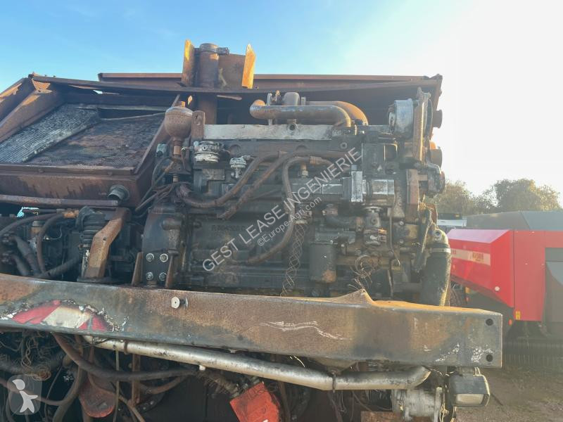 Distribution de fourrage Kuhn  SP 14