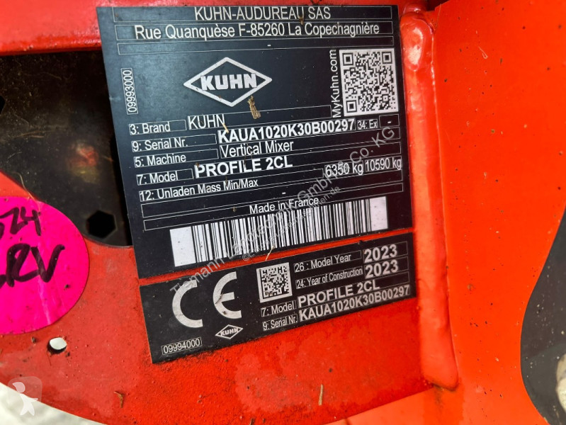 Distribution de fourrage Kuhn Profile 30.2 CL