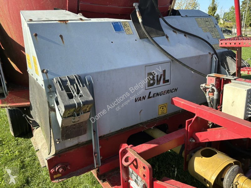 توزيع الأعلاف BVL V Mix Plus 10 LS