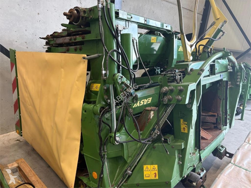 Foderdistribution  Big X 780 + EC 900-3 + EF 300S