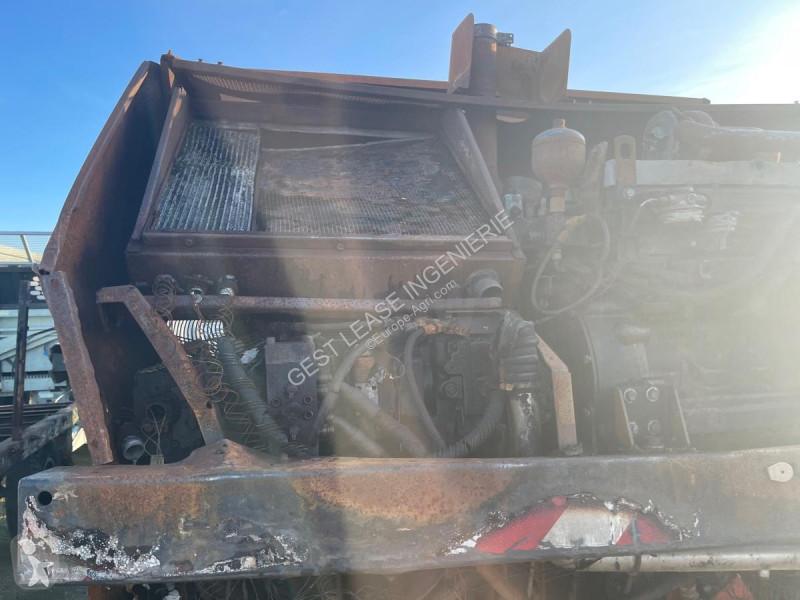 Distribution de fourrage Kuhn  SP 14