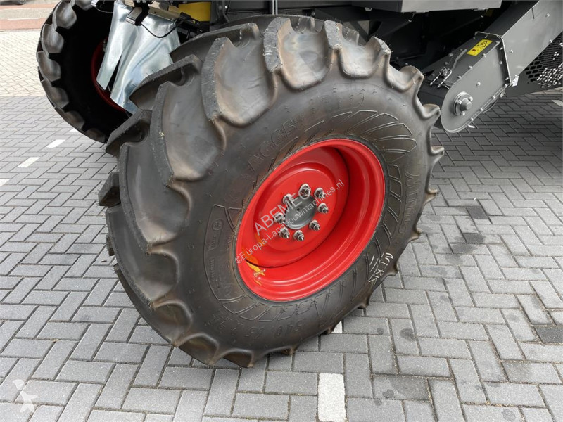 Foderdistribution Fendt 5275 C Combine