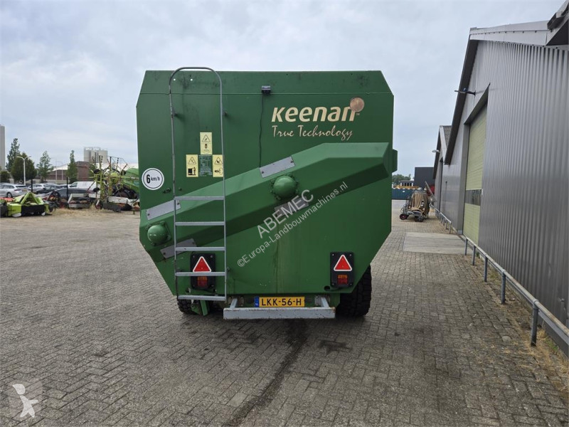 Voederverdeling Keenan MF 340 voermengwagen