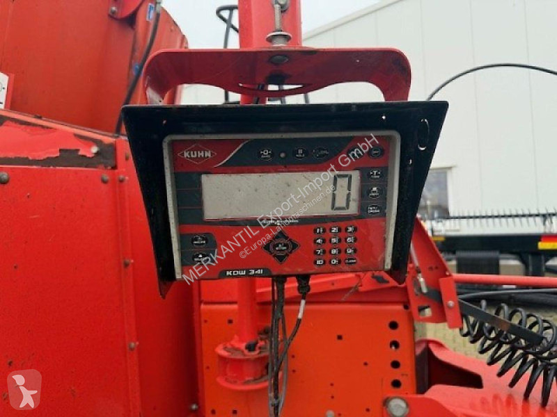 Distribuição forragens Kuhn  EUROMIX I 2580