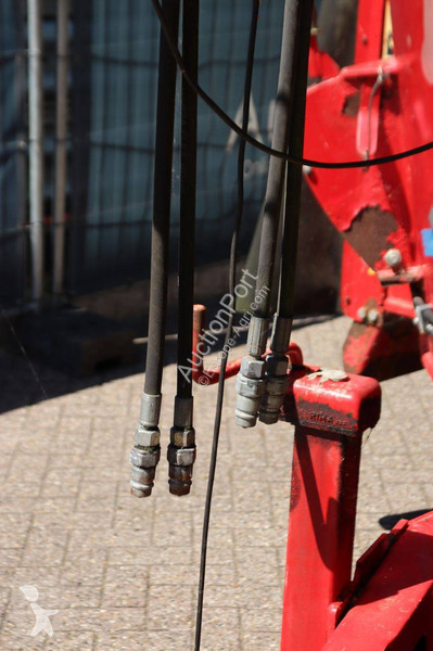 Distribuição forragens Peecon VMF 130