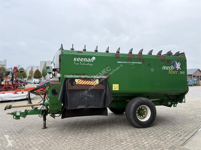 Distribuição forragens Keenan MechFiber 360