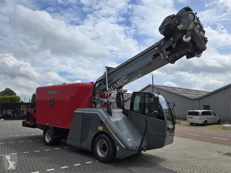 Foderdistribution Peecon Airmix Biga 20-215...
