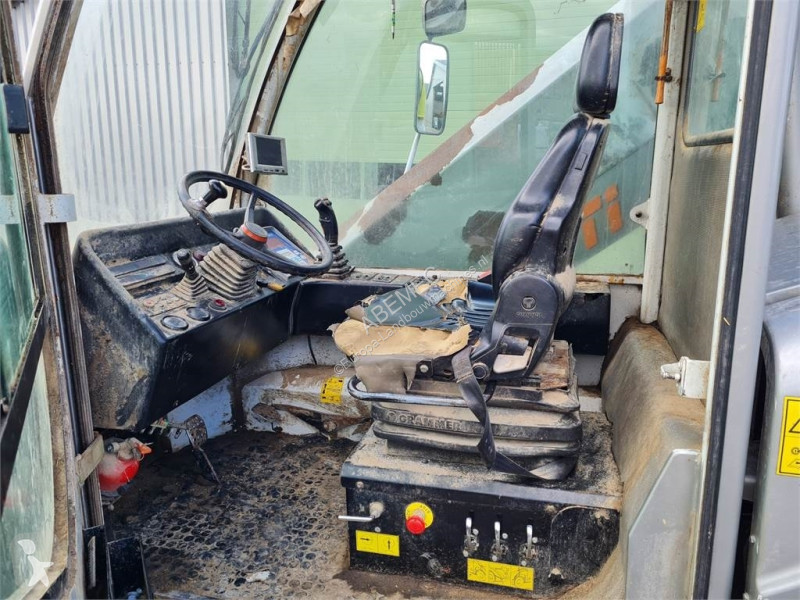 Distribution de fourrage Storti Greyhound 20 m3...