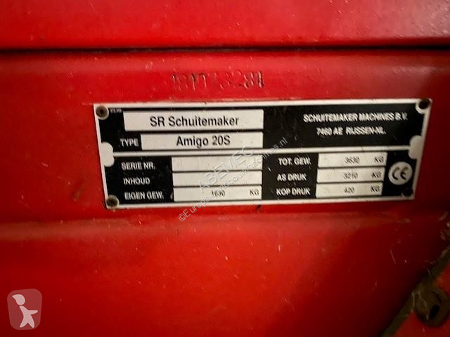 Distribution de fourrage Schuitemaker Amigo 15