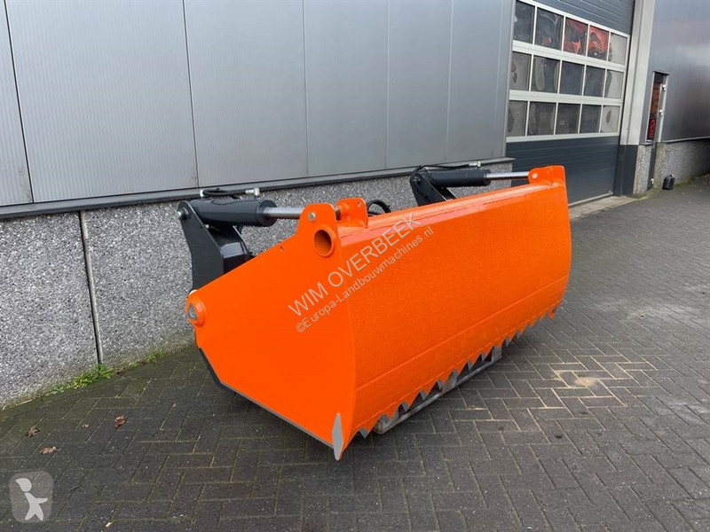 Foderdistribution Mammut SC220M - Silage...
