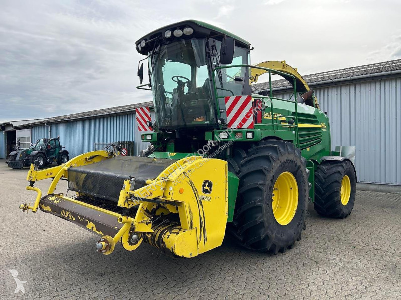 سيلاج John Deere  7500