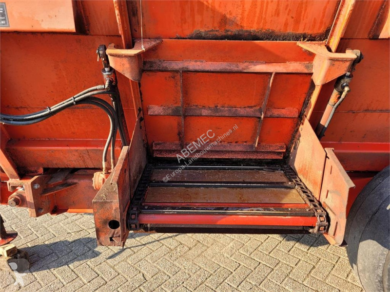 Distribution de fourrage RMH 500 R mengwagen