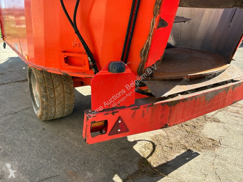 Foderdistribution Kuhn EUV 273