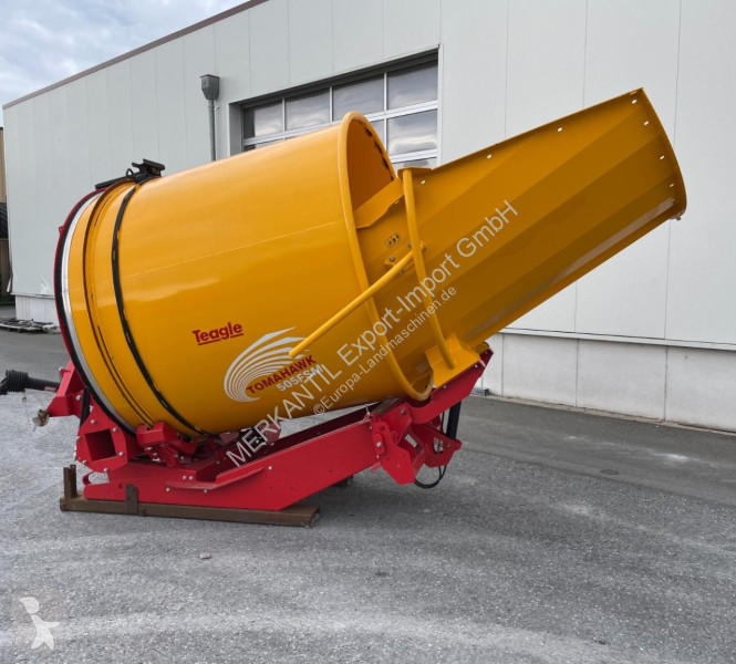 Distribution de fourrage   Teagle Drum Tomahawk...