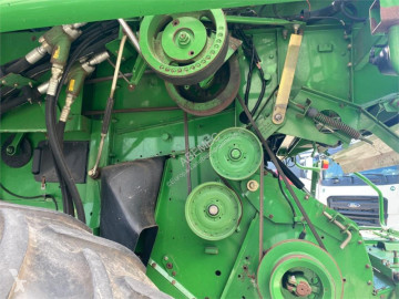 John Deere straw chopper