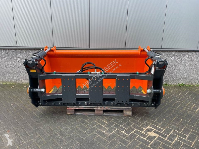 Foderdistribution Mammut SC220M - Silage...
