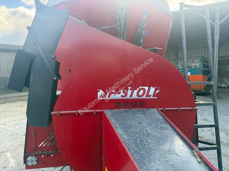 Distribution de fourrage JF  FEEDER VM 18