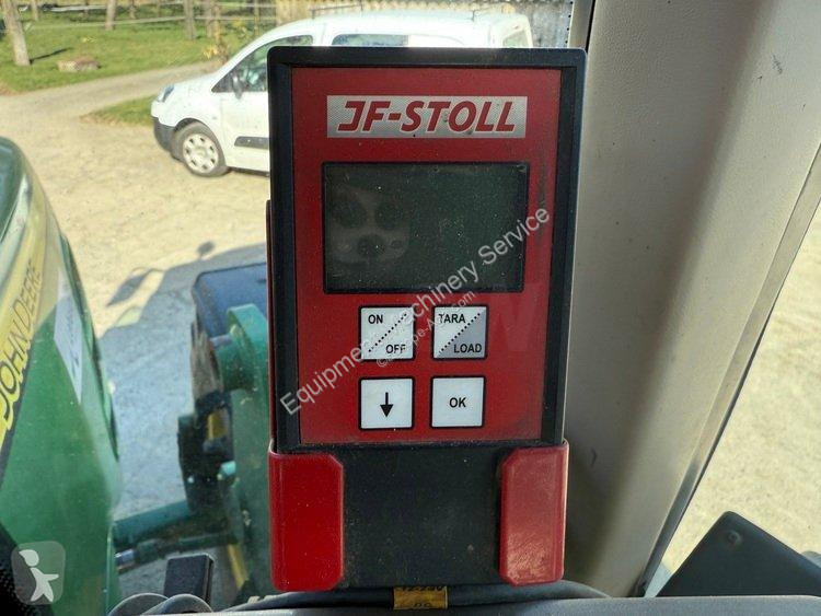 Distribution de fourrage JF  FEEDER VM 18