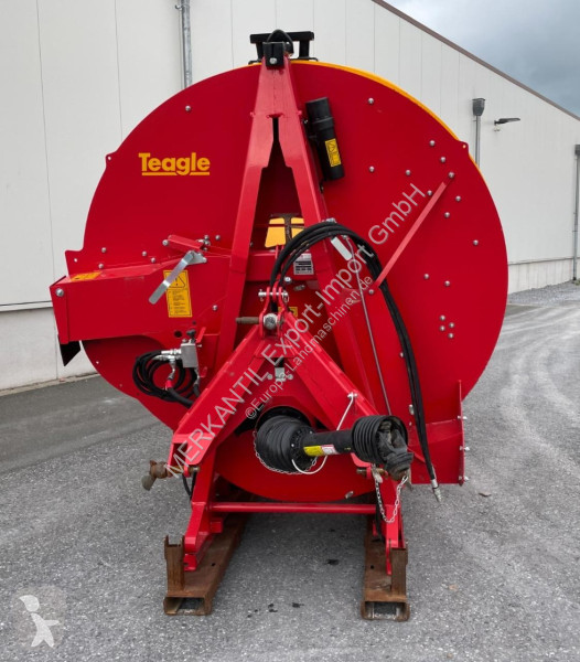 Distribution de fourrage   Teagle Drum Tomahawk...