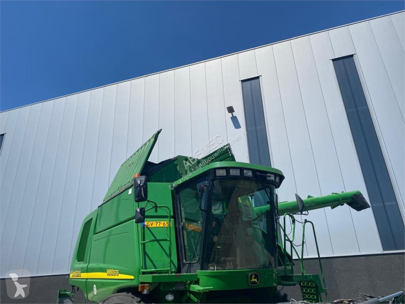Foderdistribution John Deere 9880 STS combine
