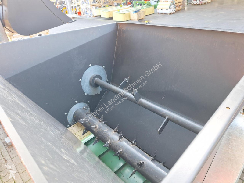 Foderdistribution Fliegl  EINSTREUSCHAUFEL 175...