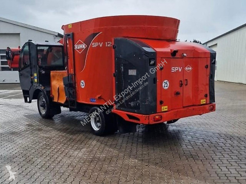 Foderdistribution Kuhn  SPV 12 POWER