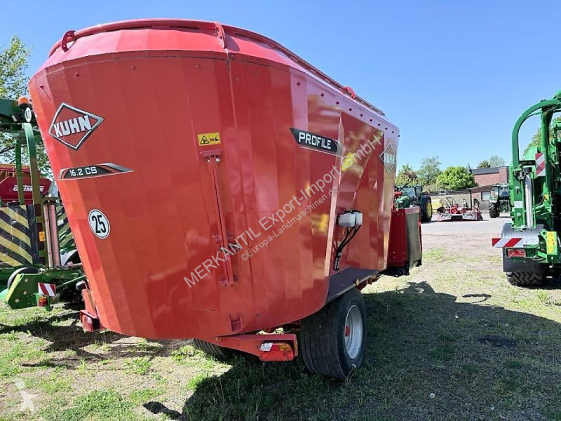 Distribuição forragens Kuhn  Profile 16.2 CS