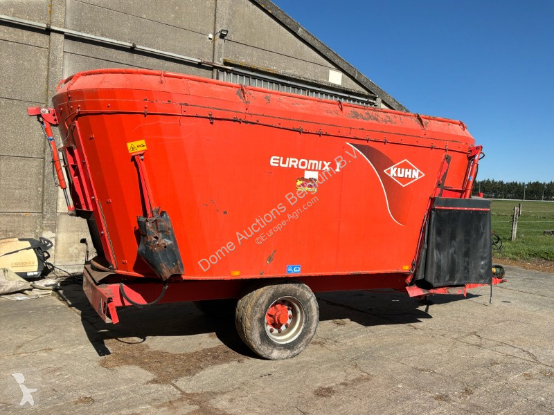 Foderdistribution Kuhn EUV 273