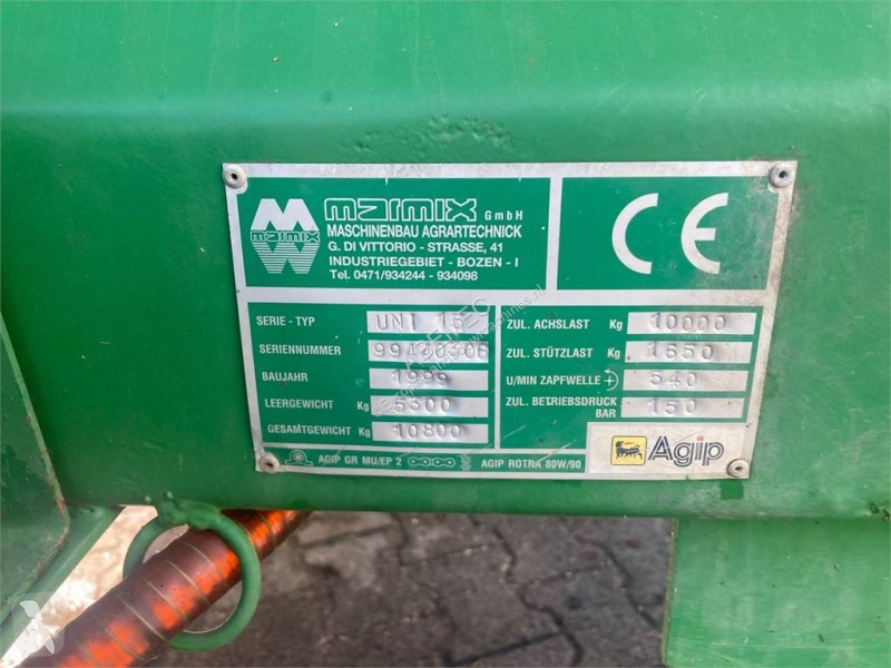 Distribution de fourrage Marmix 15 m3