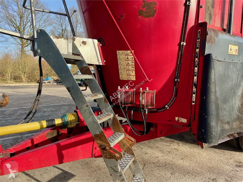 Foderdistribution  Voermengwagen 20 m³