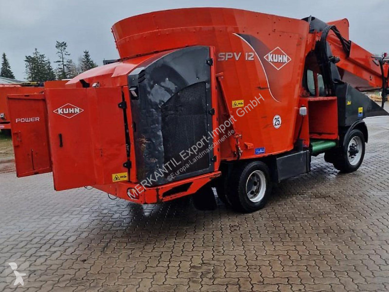 Foderdistribution Kuhn  SPV 12 POWER